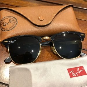 Ray-Ban Clubmaster Sunglasses RB3016